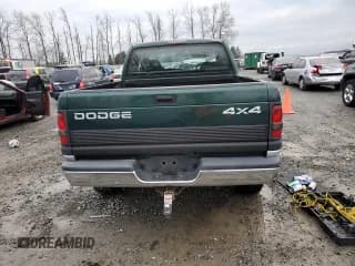 ✅ 2001 Dodge 1500 • VIN: 3B7HF13Z61M255316 • Лот: 81778454. Опубликован ранее на Copart с пробегом 161 330 миль. Бесплатный доступ к архиву аукционных продаж из США и подробный отчёт об истории автомобиля на DreamBid. Изображение 6.
