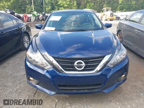 ✅ 2018 Nissan Altima SR • VIN: 1N4AL3AP3JC256969 • Lot: 42534965. Listed on IAAI with 263,298 mi. Free auction sales archive from the USA and detailed vehicle history report at DreamBid. Image 12.