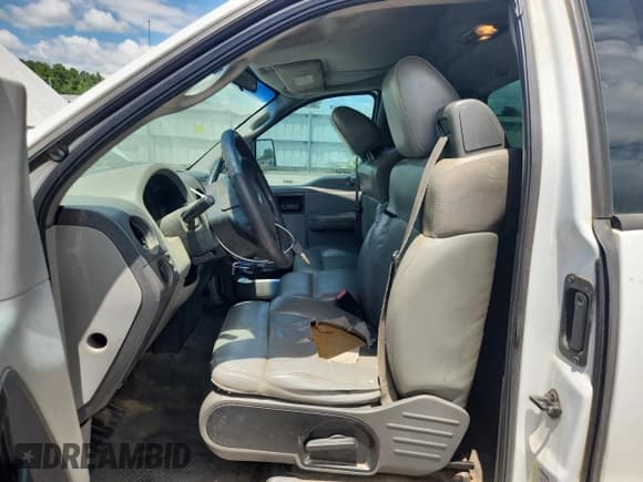 ✅ 2005 Ford F-150 XL • VIN: 1FTPF12575NB86948 • Лот: 65038965. Опубликован ранее на Copart с пробегом 237 277 миль. Бесплатный доступ к архиву аукционных продаж из США и подробный отчёт об истории автомобиля на DreamBid. Изображение 7.