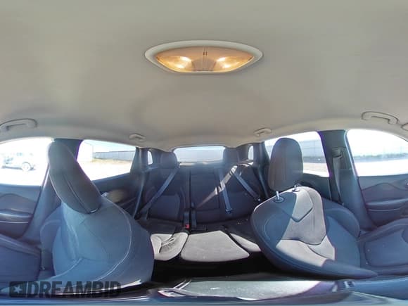 ✅ 2016 Jeep Cherokee Latitude • VIN: 1C4PJMCS4GW101629 • Лот: 84596495. Опубликован ранее на Copart с пробегом 148 509 миль. Бесплатный доступ к архиву аукционных продаж из США и подробный отчёт об истории автомобиля на DreamBid. Изображение 15.