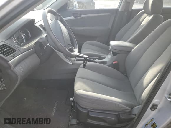 ✅ 2009 Hyundai Sonata GLS • VIN: 5NPET46C29H570961 • Лот: 78989214. Опубликован ранее на Copart с пробегом 107 426 миль. Бесплатный доступ к архиву аукционных продаж из США и подробный отчёт об истории автомобиля на DreamBid. Изображение 7.