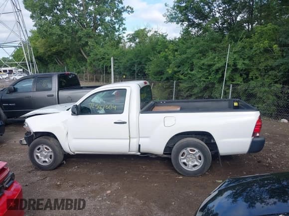 ✅ 2013 Toyota Tacoma • VIN: 5TFNX4CN5DX027093 • Lot: 42547304. Wystawiony na IAAI z przebiegiem 229 218 mil. Bezpłatny archiwum sprzedaży aukcyjnych z USA i szczegółowy raport historii pojazdu na DreamBid. Zdjęcie 14.