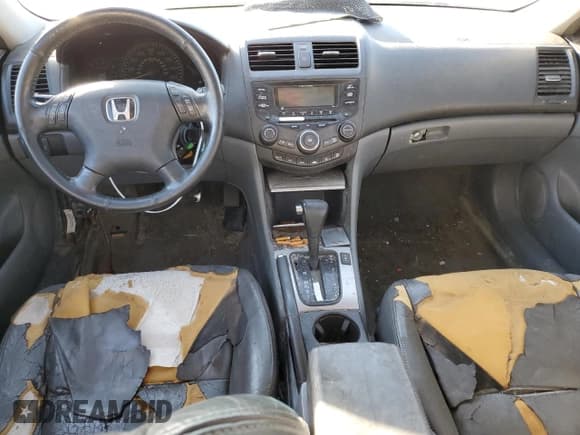 ✅ 2005 Honda Accord EX-L • VIN: 1HGCM66595A013467 • Lot: 91184235. Wystawiony na Copart z przebiegiem Nie podano. Bezpłatny archiwum sprzedaży aukcyjnych z USA i szczegółowy raport historii pojazdu na DreamBid. Zdjęcie 8.