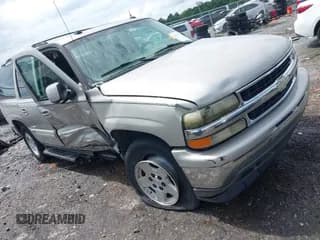 ✅ 2005 Chevrolet Suburban LT • VIN: 3GNEC16Z95G223768 • Лот: 42389953. Опубликован ранее на IAAI с пробегом Не указан. Бесплатный доступ к архиву аукционных продаж из США и подробный отчёт об истории автомобиля на DreamBid. Изображение 1.