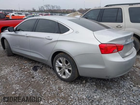 ✅ 2015 Chevrolet Impala LT • VIN: 1G1125S31FU131404 • Лот: 43860649. Опубликован ранее на IAAI с пробегом 134 955 миль. Бесплатный доступ к архиву аукционных продаж из США и подробный отчёт об истории автомобиля на DreamBid. Изображение 3.