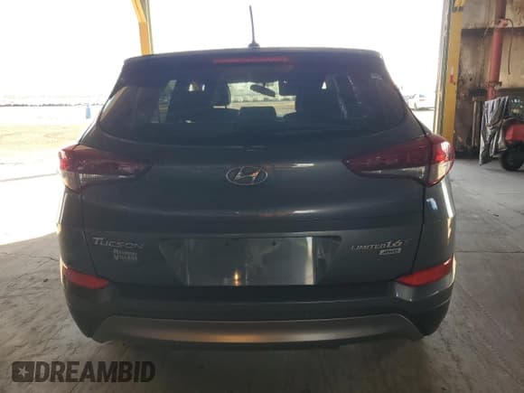 ✅ 2017 Hyundai Tucson SE • VIN: KM8J23A47HU396199 • Lot: 92014595. Listed on Copart with 87,968 mi. Free auction sales archive from the USA and detailed vehicle history report at DreamBid. Image 6.