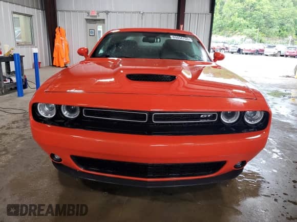 2019 Dodge Challenger GT z VIN 2C3CDZKG3KH541661, wystawiony jako Copart lot #65058755 z przebiegiem 204 467 mil mil oraz Czysty tytuł • Clean title. Historia ofert i sprzedaży dostępna na DreamBid. Obrazek 5.