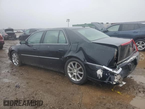 ✅ 2006 Cadillac DTS 1SE • VIN: 1G6KD57966U143716 • Lot: 47286855. Listed on Copart with 90,482 mi. Free auction sales archive from the USA and detailed vehicle history report at DreamBid. Image 2.