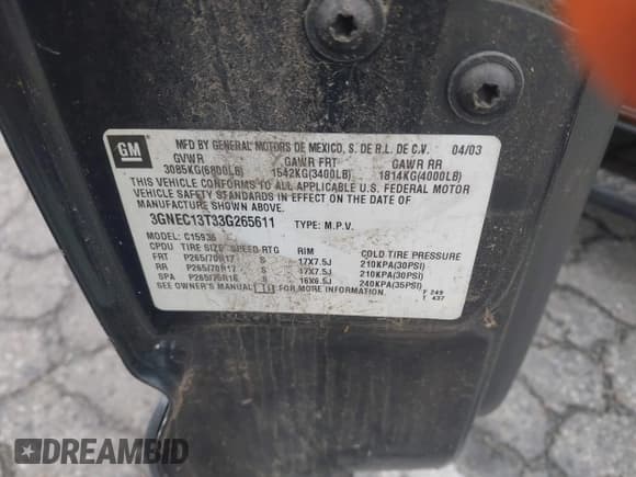 ✅ 2003 Chevrolet Avalanche • VIN: 3GNEC13T33G265611 • Lot: 43693418. Listed on IAAI with 180,929 mi. Free auction sales archive from the USA and detailed vehicle history report at DreamBid. Image 9.