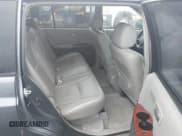 ✅ 2007 Toyota Highlander w/3rd Row • VIN: JTEEW21A270046300 • Lot: 43045040. Wystawiony na IAAI z przebiegiem 158 970 mil. Bezpłatny archiwum sprzedaży aukcyjnych z USA i szczegółowy raport historii pojazdu na DreamBid. Zdjęcie 8.