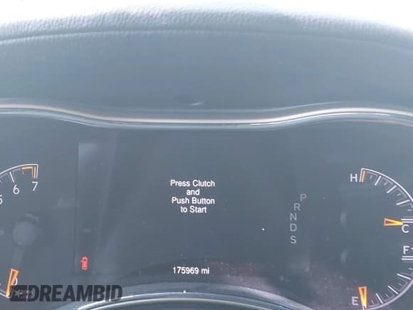 ✅ 2015 Jeep Grand Cherokee Summit • VIN: 1C4RJEJG2FC848708 • Lot: 43331634. Listed on IAAI with 175,969 mi. Free auction sales archive from the USA and detailed vehicle history report at DreamBid. Image 7.