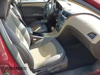 ✅ 2009 Chevrolet Malibu LTZ • VIN: 1G1ZK57789F162737 • Lot: 43438839. Wystawiony na IAAI z przebiegiem 167 115 mil mil. Skorzystaj z bezpłatnego archiwum sprzedaży aukcyjnych z USA i zobacz szczegółowy raport historii pojazdu na DreamBid. Zdjęcie 5.