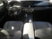 ✅ 2018 Lexus ES 300h • VIN: JTHBW1GG2J2187567 • Lot: 52266205. Listed on Copart with 267,970 mi. Free auction sales archive from the USA and detailed vehicle history report at DreamBid. Image 8.