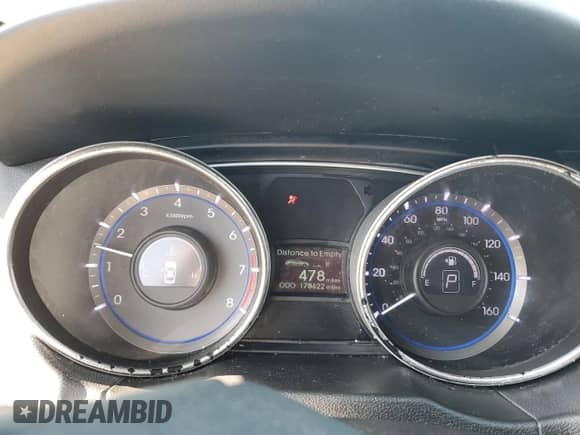 2014 Hyundai Sonata GLS z VIN 5NPEB4AC6EH872838, wystawiony jako Copart lot #70192395 z przebiegiem 178 622 mil mil oraz Nie do naprawy • Non repairable. Historia ofert i sprzedaży dostępna na DreamBid. Obrazek 9.