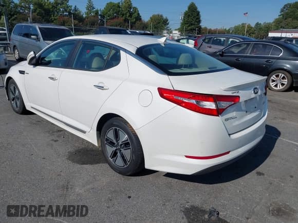 ✅ 2013 Kia Optima LX • VIN: KNAGM4AD2D5038217 • Lot: 43179323. Listed on IAAI with 251,565 mi. Free auction sales archive from the USA and detailed vehicle history report at DreamBid. Image 3.