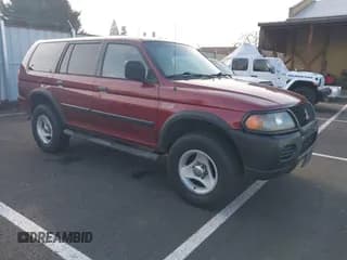 ✅ 2000 Mitsubishi Montero Sport LS • VIN: JA4MT31H5YP808601 • Lot: 41070635. Wystawiony na IAAI z przebiegiem 209 172 mil. Bezpłatny archiwum sprzedaży aukcyjnych z USA i szczegółowy raport historii pojazdu na DreamBid. Zdjęcie 1.