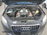 ✅ 2015 Audi Q7 Premium Plus • VIN: WA1LGAFE3FD011524 • Лот: 90199505. Опубликован ранее на Copart с пробегом 134 563 миль. Бесплатный доступ к архиву аукционных продаж из США и подробный отчёт об истории автомобиля на DreamBid. Изображение 12.