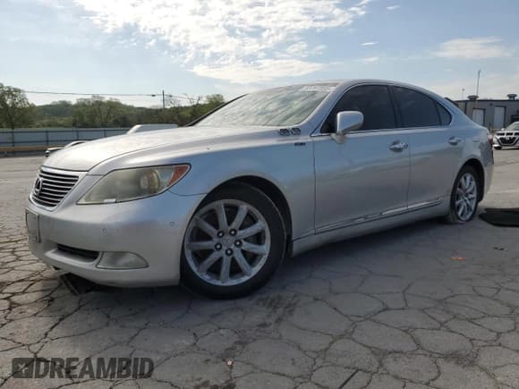 ✅ 2007 Lexus LS 460 • VIN: JTHBL46F575028472 • Lot: 53797385. Listed on Copart with 178,194 mi. Free auction sales archive from the USA and detailed vehicle history report at DreamBid. Image 1.