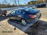 ✅ 2015 Nissan Altima 2.5 • VIN: 1N4AL3AP8FC470962 • Lot: 90668545. Listed on Copart with 139,997 mi. Free auction sales archive from the USA and detailed vehicle history report at DreamBid. Image 2.