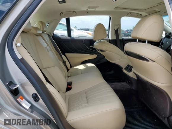 ✅ 2019 Lexus LS 500 • VIN: JTHB51FF6K5009673 • Лот: 67287055. Опубликован ранее на Copart с пробегом 22 461 миль. Бесплатный доступ к архиву аукционных продаж из США и подробный отчёт об истории автомобиля на DreamBid. Изображение 10.