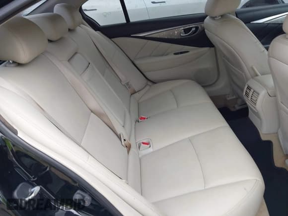 ✅ 2014 Infiniti Q50 Premium • VIN: JN1BV7AP4EM671267 • Lot: 42296272. Listed on IAAI with 206,094 mi. Free auction sales archive from the USA and detailed vehicle history report at DreamBid. Image 8.