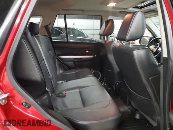 ✅ 2011 Suzuki Grand Vitara Limited • VIN: JS3TD0D74B4101077 • Lot: 58228455. Wystawiony na Copart z przebiegiem 146 743 mil. Bezpłatny archiwum sprzedaży aukcyjnych z USA i szczegółowy raport historii pojazdu na DreamBid. Zdjęcie 11.