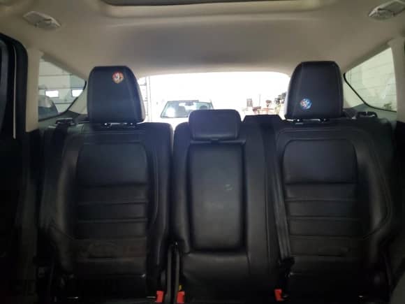 2017 Ford Escape Titanium с VIN 1FMCU9J96HUC05437, выставлен на аукционе Copart как лот 80256605 с пробегом 175 408 миль миль и Списание • Salvage title. История ставок и продаж доступна на DreamBid. Изображение 10.