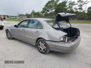 ✅ 2005 Mercedes-Benz E 320 CDI • VIN: WDBUF26J25A670032 • Лот: 71183025. Опубликован ранее на Copart с пробегом 96 988 миль. Бесплатный доступ к архиву аукционных продаж из США и подробный отчёт об истории автомобиля на DreamBid. Изображение 2.