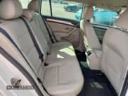 ✅ 2015 Volkswagen Golf TSI SE • VIN: 3VWC17AU6FM516080 • Лот: 82052055. Опубликован ранее на Copart с пробегом 98 163 миль. Бесплатный доступ к архиву аукционных продаж из США и подробный отчёт об истории автомобиля на DreamBid. Изображение 10.