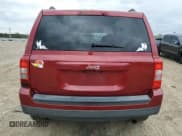 ✅ 2016 Jeep Patriot Sport • VIN: 1C4NJPBAXGD670076 • Lot: 82749425. Wystawiony na Copart z przebiegiem 209 821 mil. Bezpłatny archiwum sprzedaży aukcyjnych z USA i szczegółowy raport historii pojazdu na DreamBid. Zdjęcie 6.