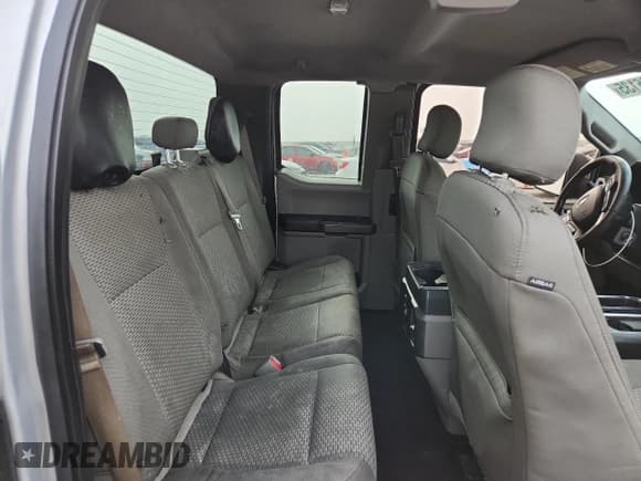 ✅ 2015 Ford F-150 XL • VIN: 1FTEX1CPXFFD11179 • Lot: 86306135. Wystawiony na Copart z przebiegiem 213 578 mil. Bezpłatny archiwum sprzedaży aukcyjnych z USA i szczegółowy raport historii pojazdu na DreamBid. Zdjęcie 10.