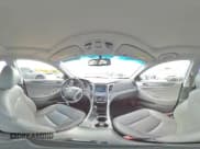 ✅ 2015 Hyundai Sonata • VIN: KMHEC4A46FA123824 • Лот: 85742335. Опубликован ранее на Copart с пробегом 134 537 миль. Бесплатный доступ к архиву аукционных продаж из США и подробный отчёт об истории автомобиля на DreamBid. Изображение 14.