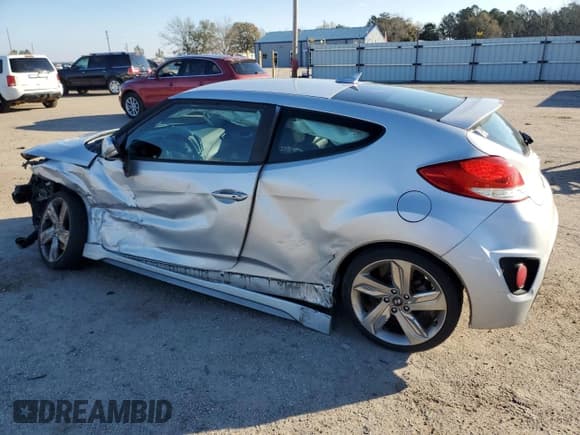 ✅ 2013 Hyundai Veloster Turbo • VIN: KMHTC6AE5DU160709 • Lot: 41667965. Wystawiony na Copart z przebiegiem 140 961 mil. Bezpłatny archiwum sprzedaży aukcyjnych z USA i szczegółowy raport historii pojazdu na DreamBid. Zdjęcie 2.