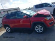 ✅ 2018 Jeep Compass Latitude • VIN: 3C4NJCBB9JT268004 • Lot: 43475284. Wystawiony na IAAI z przebiegiem 46 563 mil. Bezpłatny archiwum sprzedaży aukcyjnych z USA i szczegółowy raport historii pojazdu na DreamBid. Zdjęcie 14.