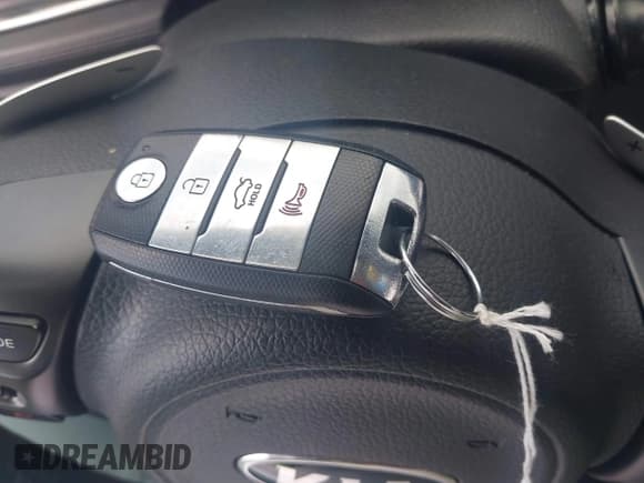 ✅ 2014 Kia Optima SXL Turbo • VIN: 5XXGR4A68EG286085 • Лот: 42634481. Опубликован ранее на IAAI с пробегом 160 217 миль. Бесплатный доступ к архиву аукционных продаж из США и подробный отчёт об истории автомобиля на DreamBid. Изображение 11.