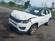 ✅ 2020 Jeep Compass Latitude • VIN: 3C4NJCBB5LT230420 • Lot: 42362072. Wystawiony na IAAI z przebiegiem 65 713 mil. Bezpłatny archiwum sprzedaży aukcyjnych z USA i szczegółowy raport historii pojazdu na DreamBid. Zdjęcie 17.
