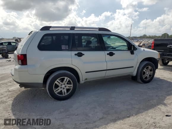 ✅ 2006 Mitsubishi Endeavor LS • VIN: 4A4MM21S26E055202 • Lot: 61245845. Wystawiony na Copart z przebiegiem 116 212 mil. Bezpłatny archiwum sprzedaży aukcyjnych z USA i szczegółowy raport historii pojazdu na DreamBid. Zdjęcie 3.