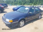 ✅ 1993 Saab 9000 • VIN: YS3CK65B9P1015758 • Lot: 42955994. Wystawiony na IAAI z przebiegiem 114 029 mil. Bezpłatny archiwum sprzedaży aukcyjnych z USA i szczegółowy raport historii pojazdu na DreamBid. Zdjęcie 2.