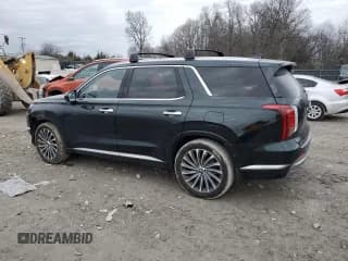 ✅ 2023 Hyundai Palisade Calligraphy • VIN: KM8R74GE6PU616084 • Лот: 43079035. Опубликован ранее на Copart с пробегом 23 240 миль. Бесплатный доступ к архиву аукционных продаж из США и подробный отчёт об истории автомобиля на DreamBid. Изображение 2.