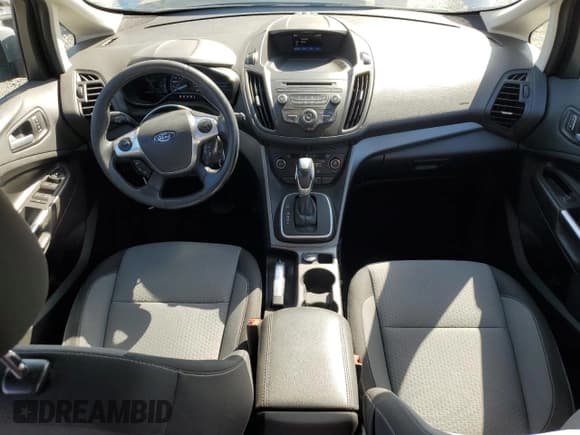 ✅ 2017 Ford C-Max SE • VIN: 1FADP5AU7HL105856 • Lot: 84973025. Wystawiony na Copart z przebiegiem 272 904 mil. Bezpłatny archiwum sprzedaży aukcyjnych z USA i szczegółowy raport historii pojazdu na DreamBid. Zdjęcie 8.