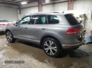 ✅ 2017 Volkswagen Touareg Wolfsburg Edition • VIN: WVGRF7BP9HD002693 • Лот: 71615172. Опубликован ранее на Copart с пробегом 62 226 миль. Бесплатный доступ к архиву аукционных продаж из США и подробный отчёт об истории автомобиля на DreamBid. Изображение 2.