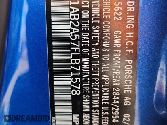 ✅ 2015 Porsche Macan S • VIN: WP1AB2A57FLB71578 • Lot: 85363985. Listed on Copart with 102,957 mi. Free auction sales archive from the USA and detailed vehicle history report at DreamBid. Image 13.