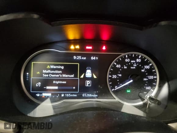 ✅ 2021 Nissan Versa SV • VIN: 3N1CN8EV2ML891633 • Lot: 71056415. Listed on Copart with 65,266 mi. Free auction sales archive from the USA and detailed vehicle history report at DreamBid. Image 9.