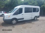 ✅ 2017 Ford Transit XL • VIN: 1FBAX2CM2HKA76480 • Lot: 42757002. Wystawiony na IAAI z przebiegiem 139 483 mil. Bezpłatny archiwum sprzedaży aukcyjnych z USA i szczegółowy raport historii pojazdu na DreamBid. Zdjęcie 18.