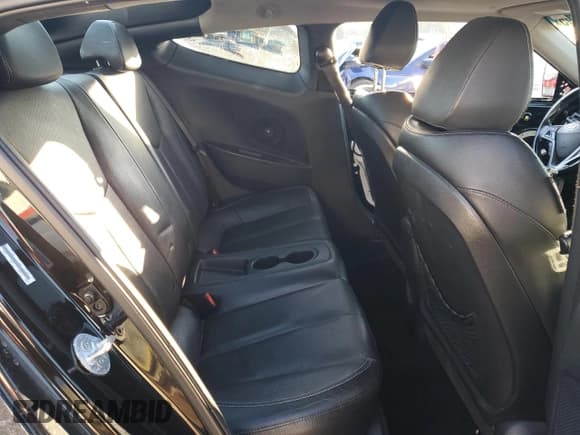 ✅ 2014 Hyundai Veloster Turbo • VIN: KMHTC6AE8EU188764 • Lot: 88107195. Wystawiony na Copart z przebiegiem 84 466 mil. Bezpłatny archiwum sprzedaży aukcyjnych z USA i szczegółowy raport historii pojazdu na DreamBid. Zdjęcie 10.