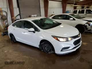 2017 Chevrolet Cruze LS с VIN 1G1BC5SM9H7131517, выставлен на аукционе Copart как лот 67117765 с пробегом 92 788 миль миль и Чистый • Clean title. История ставок и продаж доступна на DreamBid. Изображение 4.