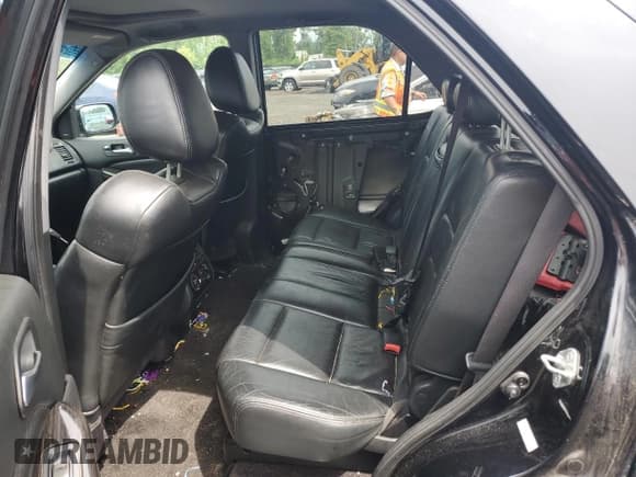 ✅ 2006 Acura MDX Touring • VIN: 2HNYD18876H542573 • Lot: 62112895. Wystawiony na Copart z przebiegiem 114 619 mil. Bezpłatny archiwum sprzedaży aukcyjnych z USA i szczegółowy raport historii pojazdu na DreamBid. Zdjęcie 11.