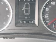 ✅ 2014 Volkswagen Tiguan S • VIN: WVGBV3AX1EW507206 • Лот: 43554442. Опубликован ранее на IAAI с пробегом 132 747 миль. Бесплатный доступ к архиву аукционных продаж из США и подробный отчёт об истории автомобиля на DreamBid. Изображение 15.