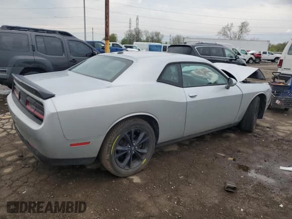 ✅ 2020 Dodge Challenger GT • VIN: 2C3CDZKG4LH174755 • Lot: 55098045. Listed on Copart with 75,155 mi. Free auction sales archive from the USA and detailed vehicle history report at DreamBid. Image 3.