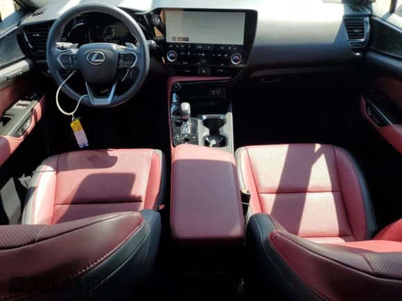 ✅ 2022 Lexus NX 350h Premium • VIN: JTJGKCEZ1N5002641 • Lot: 70890165. Listed on Copart with 27,550 mi. Free auction sales archive from the USA and detailed vehicle history report at DreamBid. Image 8.